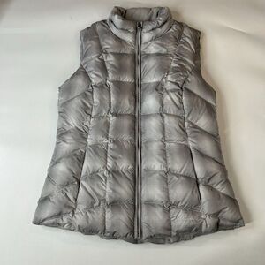 Eddie Bauer EB650 Fill Down Puffer Vest Women XS Plaid Quilted Snow Winter Plaid